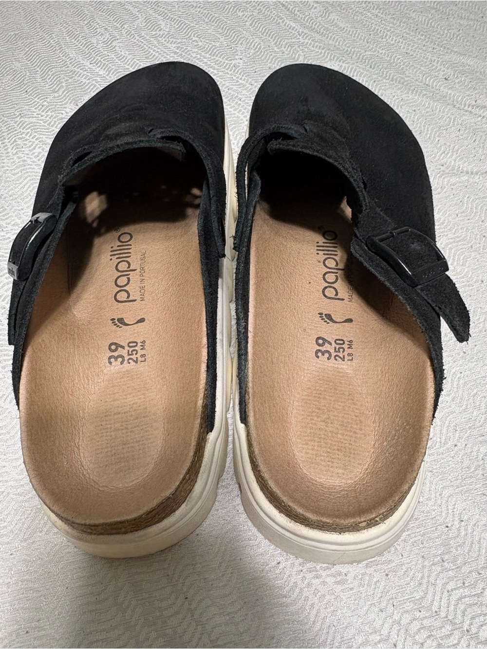 Papillon Made in Portugal Size 39 US size 9 Slip On - Picture 2 of 10